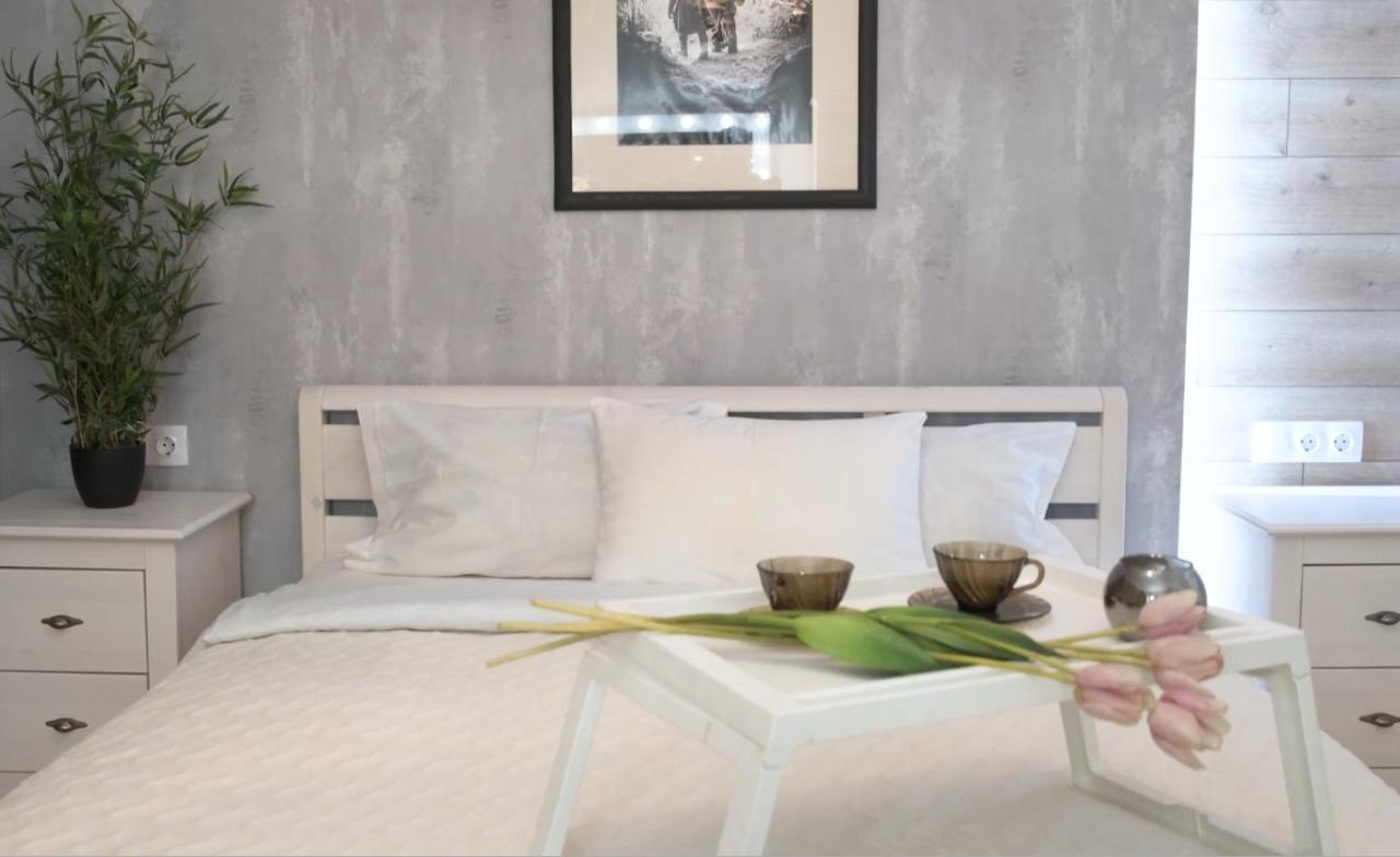 Paulmarie Apartments On Pushkinskaya Брест Екстериор снимка
